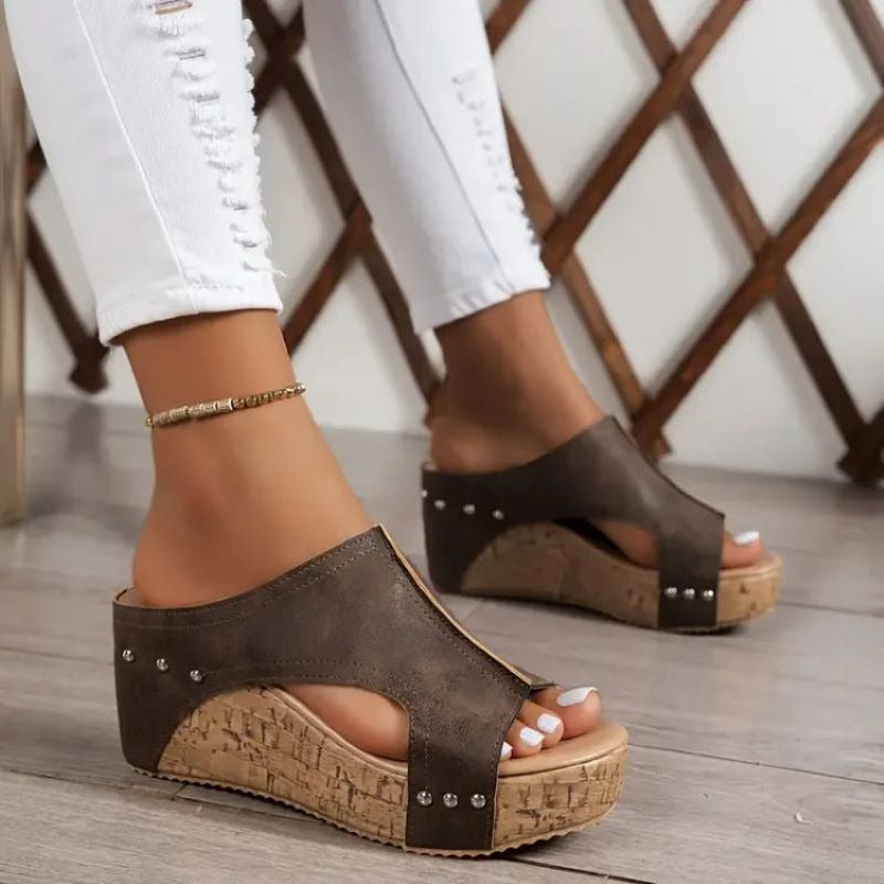 DONA™ | Chic wedge sandals